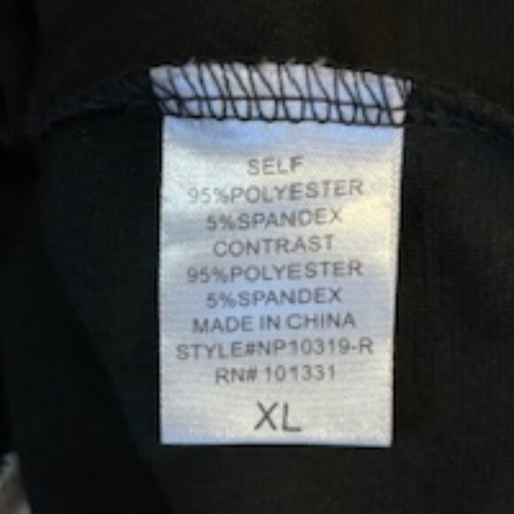 SLEEVELESS ROMPER, SEXY AND CLASSY LOOK, BEAUTIFUL, LIKE NEW EUC - Picture 4 of 5